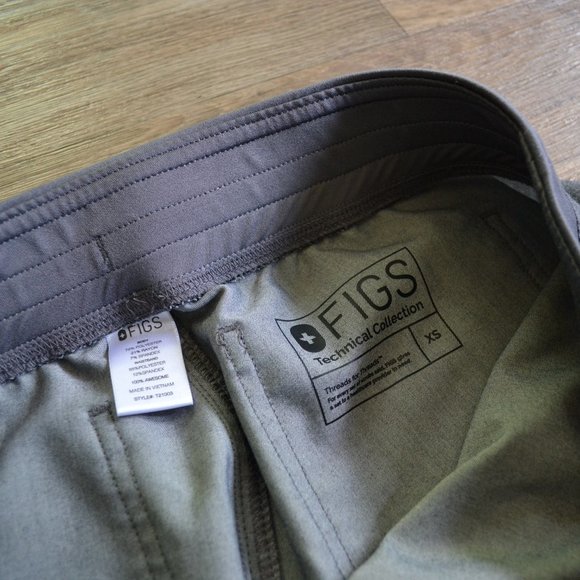 Figs Livingston Basic Gray Scrub Pants Size Small - Picture 3 of 7